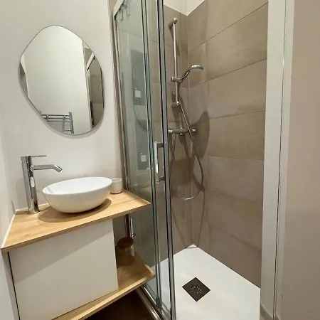 Gabriel - T1 Bis Avec 1 1 Salle De Bain Apartment