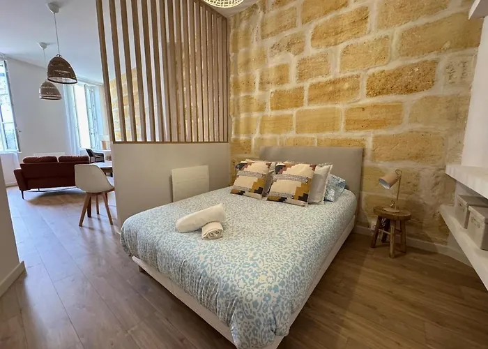 Gabriel - T1 Bis Avec 1 1 Salle De Bain *